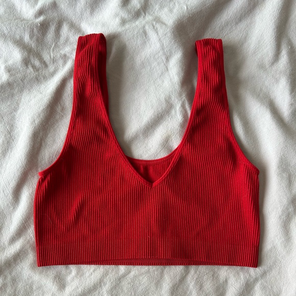 Colsie Vibrant Red Ribbed Top - Picture 2 of 3